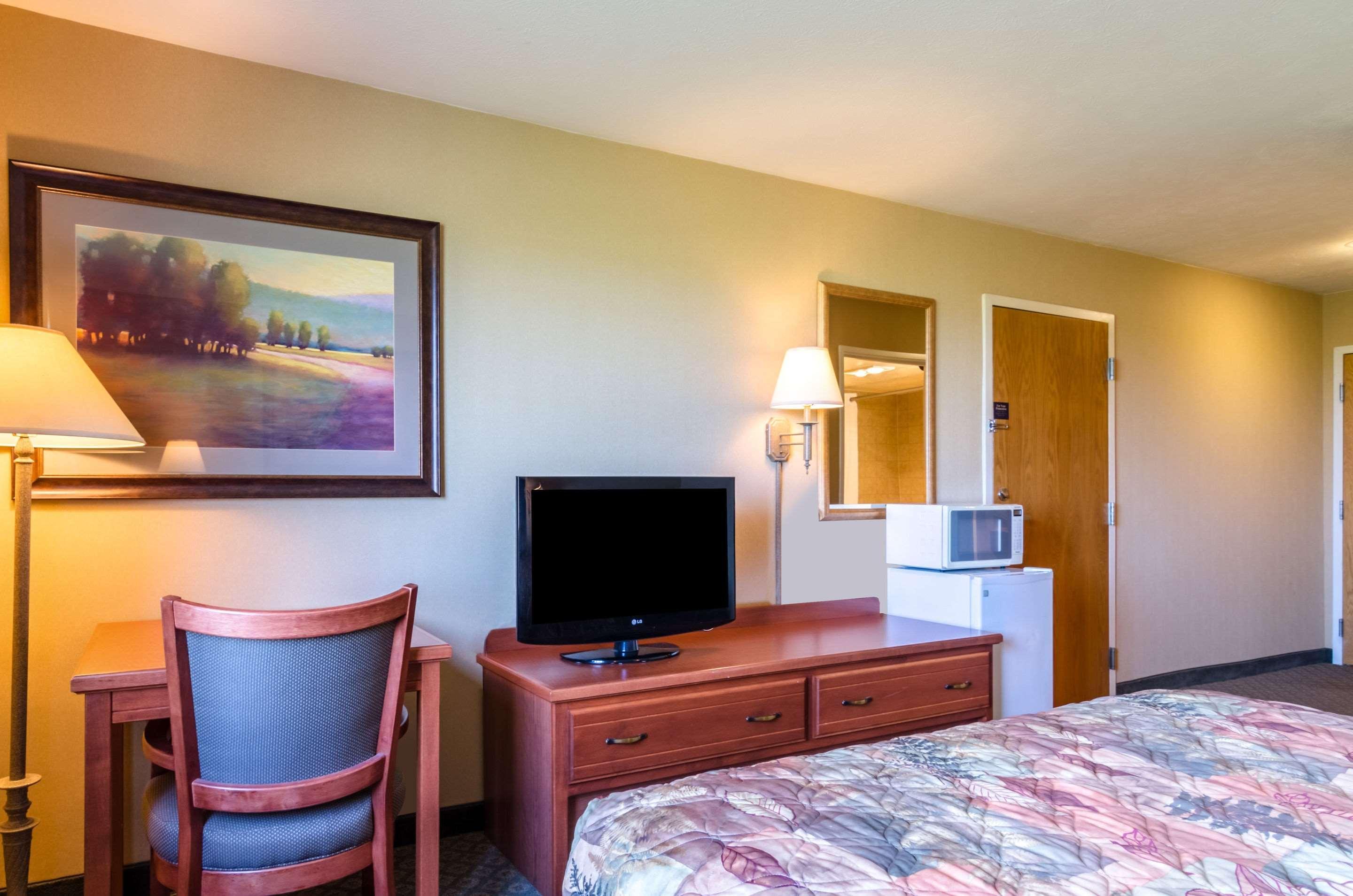 Hotel Super 8 By Wyndham Cozad Extérieur photo